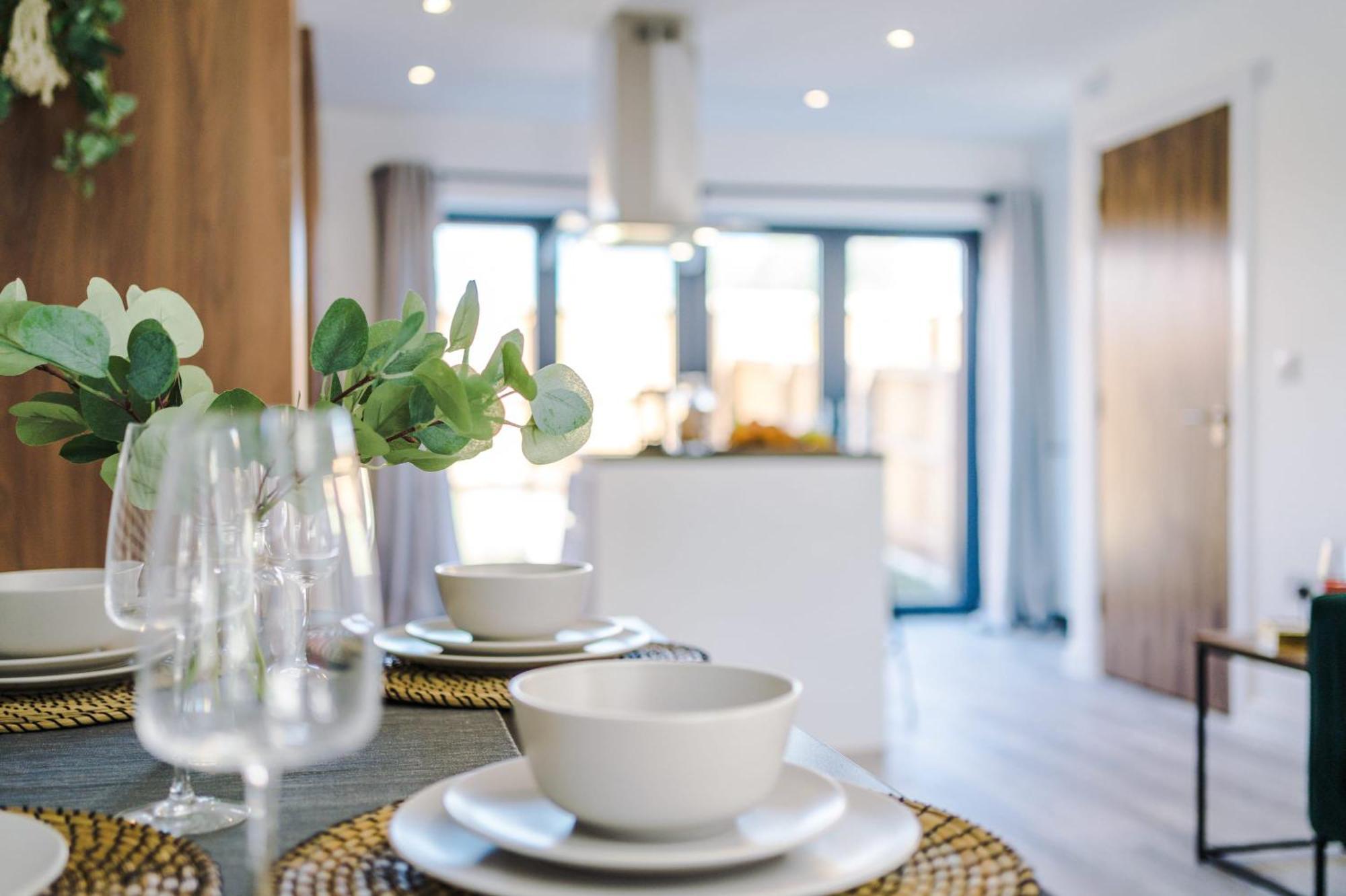 Rest&Recharge At Waterway House Villa Manchester Exterior foto